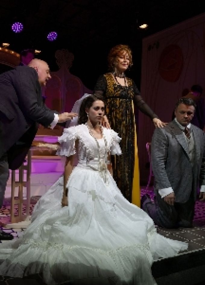 Бешеные деньги