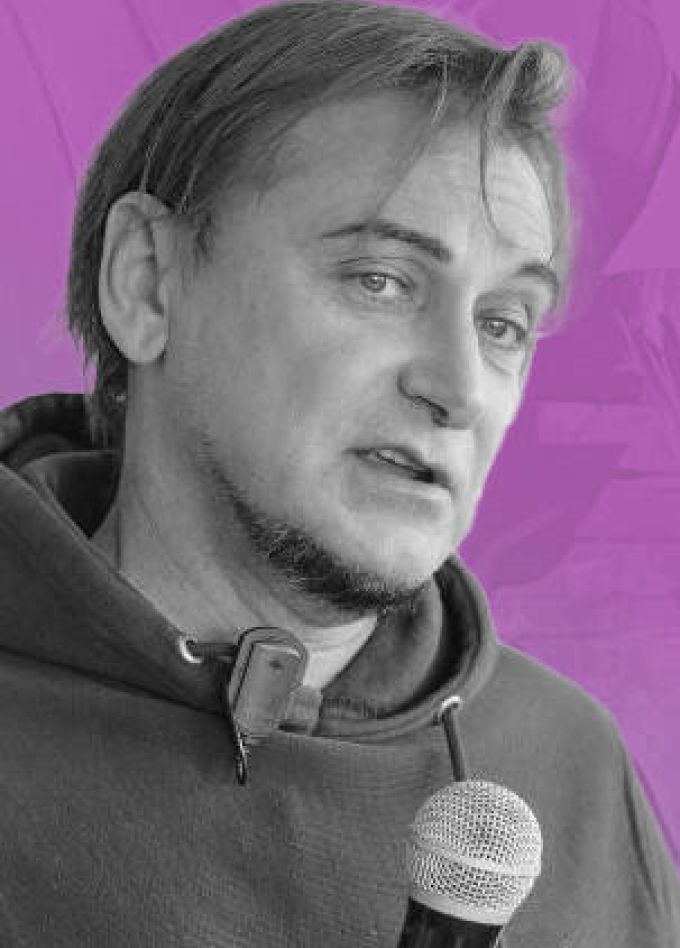 Андрей Макаров
