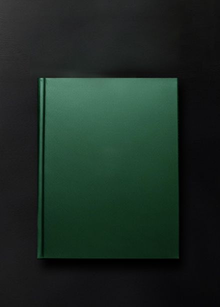 Шесть персонажей с вопросами к автору