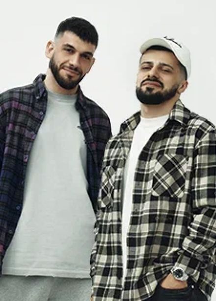 JAKONE &amp; A.V.G