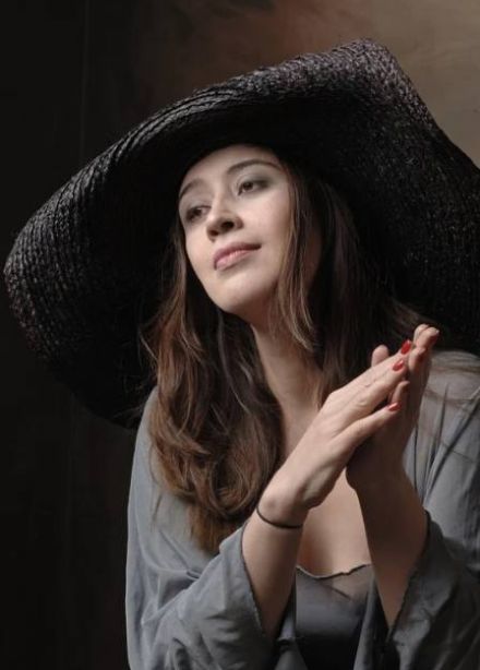 Александра Ирбе. Лекция «Маяковский и Брики. Искусство обольщения и умение жить»