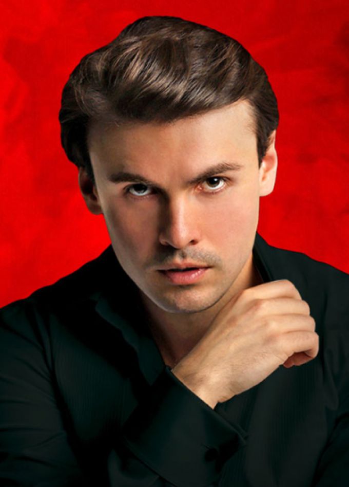 Дмитрий Риберо-Феррейра