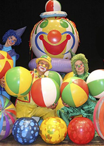 Надувное шоу. Цирк Питиновых