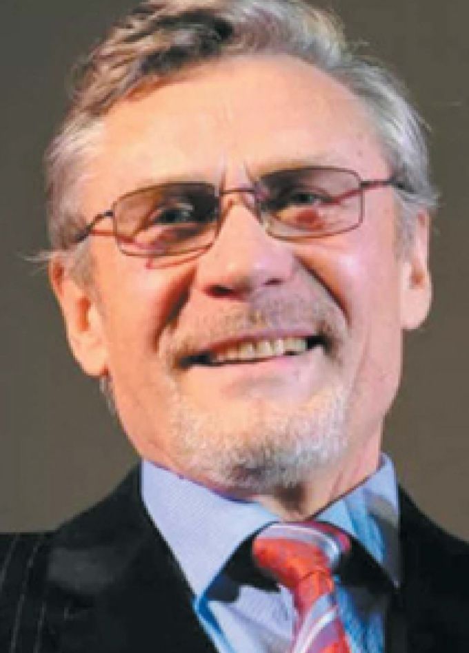 Александр Михайлов