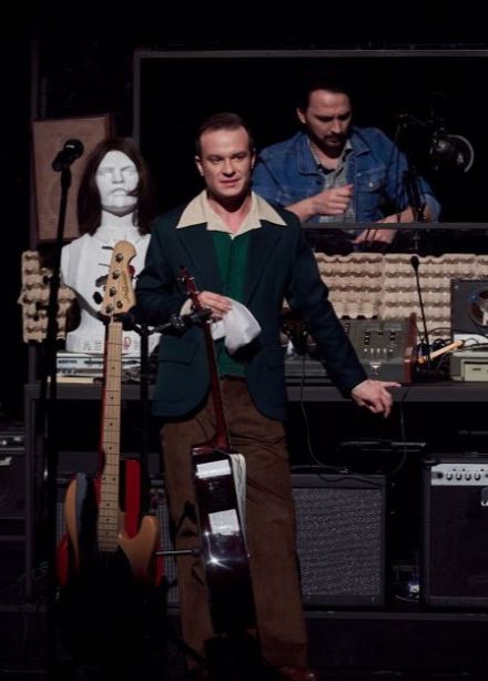 Цветы. Рок-н-ролл жив!