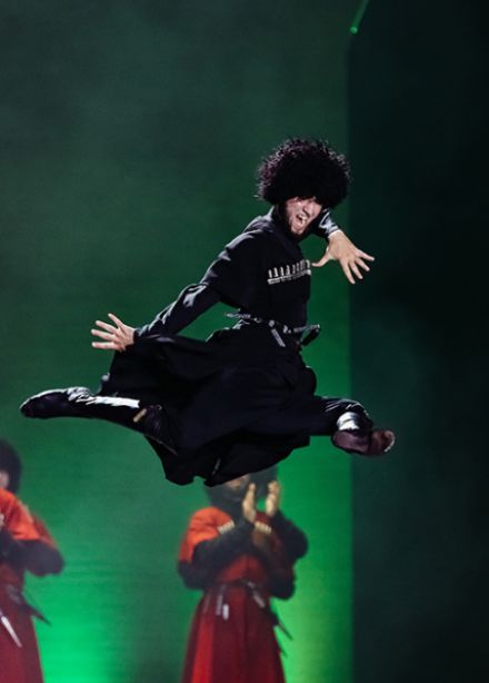 Чеченский государственный ансамбль танца «Вайнах»