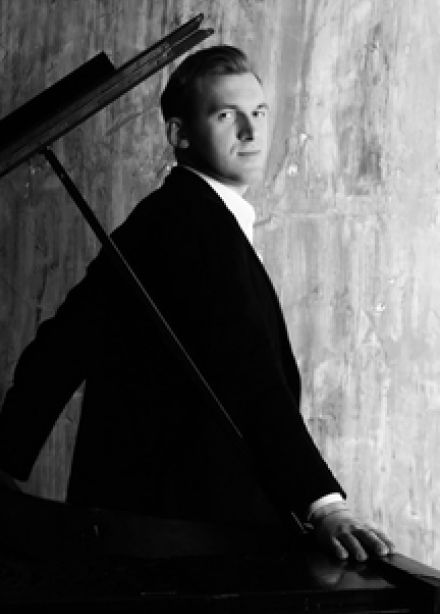 Станислав Корчагин