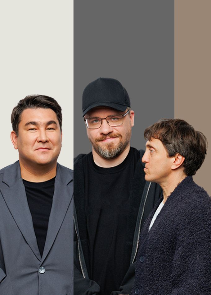 Купание обезьяны в теплой воде