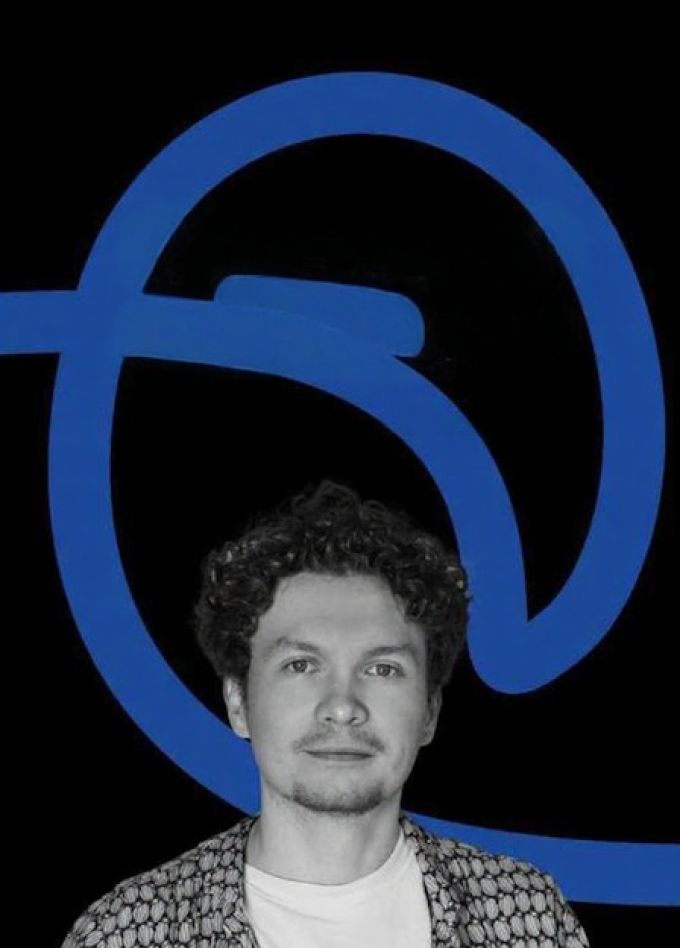 Тема Емельянов