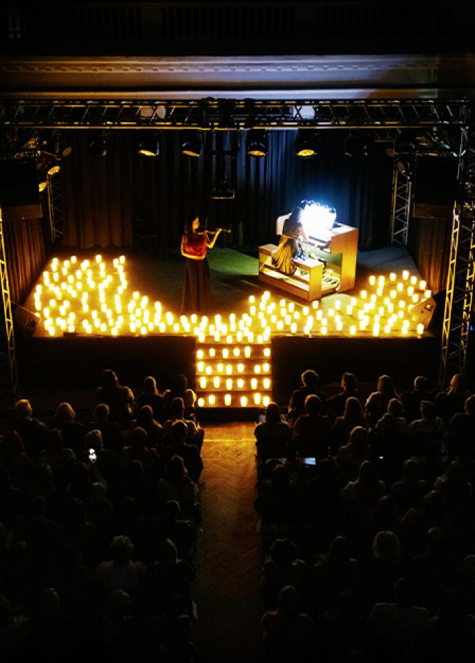 Людовико Эйнауди: Неоклассика при свечах