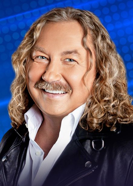 Игорь Николаев