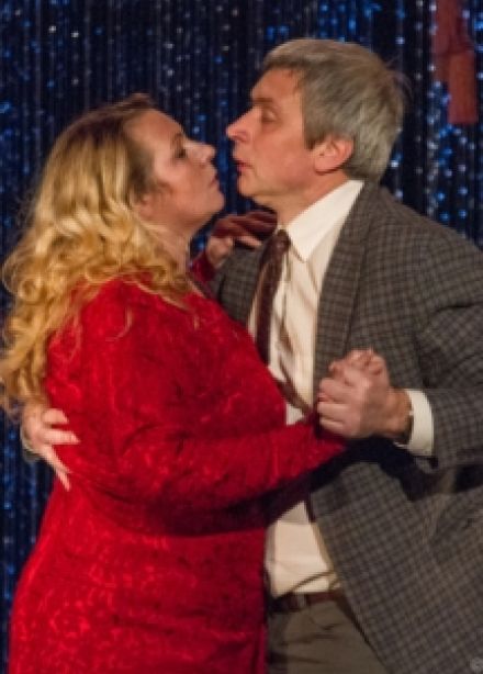 Пришел мужчина к женщине