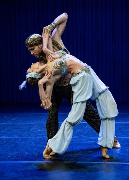 Newyeargala/Новыйгодгала