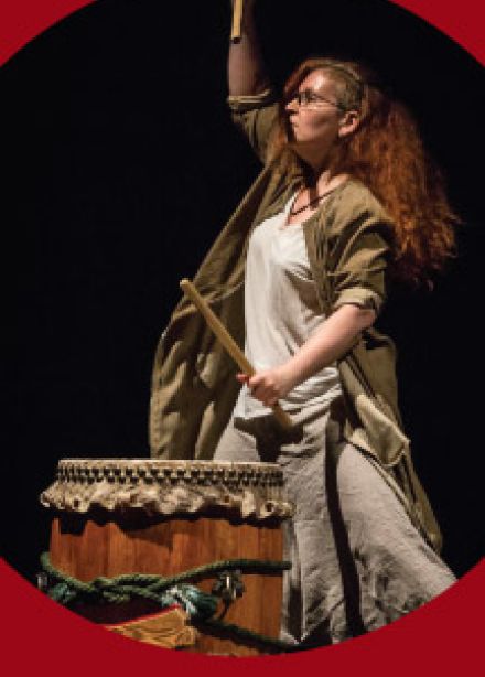 Шоу японских барабанов. Taiko Drums Oo-Nami