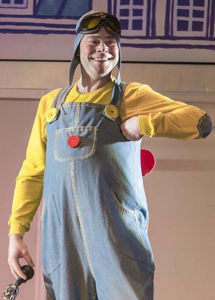 Малыш и Карлсон