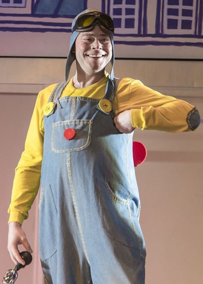 Малыш и Карлсон