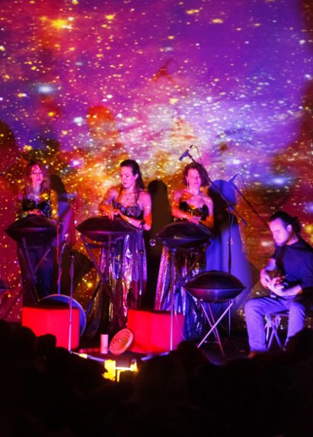 Космические звуки ханга