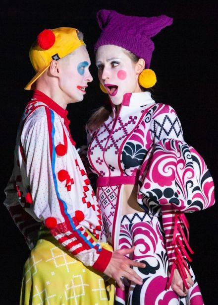 Слуга двух господ