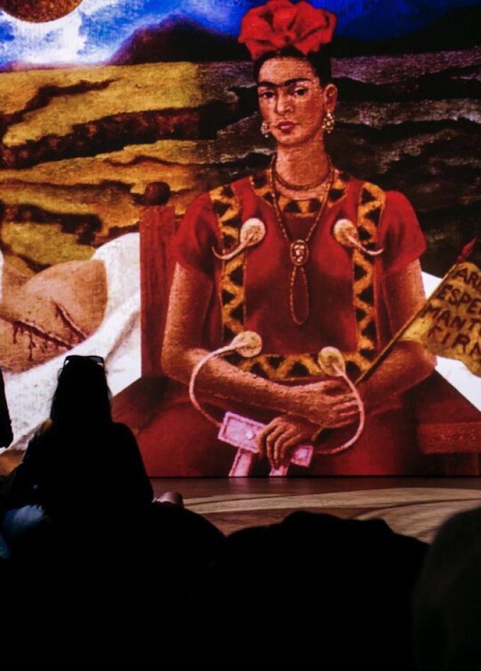 Фотовыставка и иммерсивное шоу. Фрида Кало. Несломленная и Ван Гог. Ожившие полотна