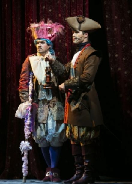 Собака на сене