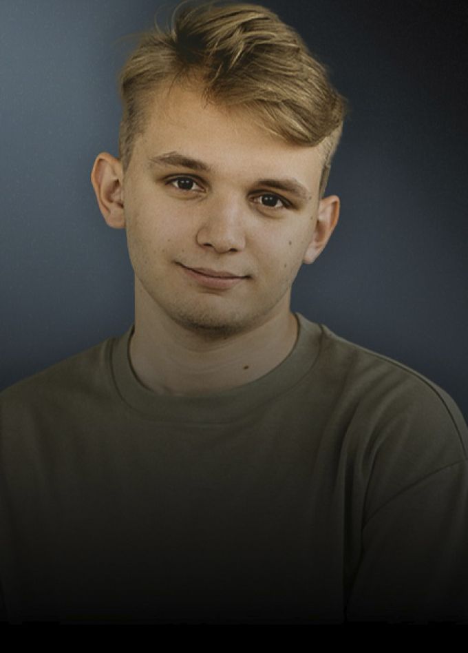 Кирилл Мазур