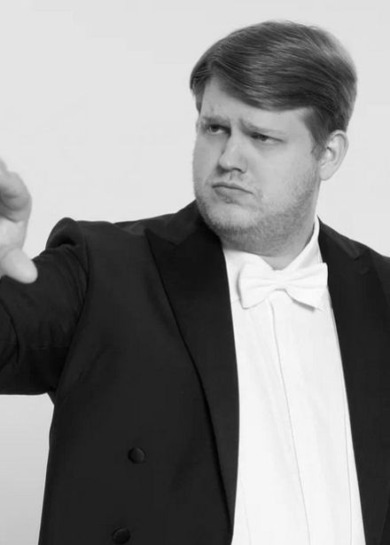 Олег Худяков