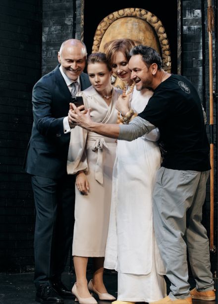 Хомяк на мостовой