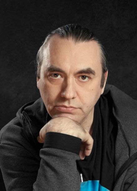 Степан Николишин