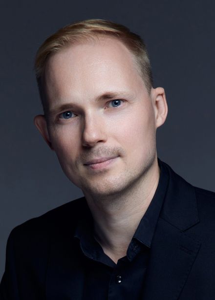 Андрей Дубов