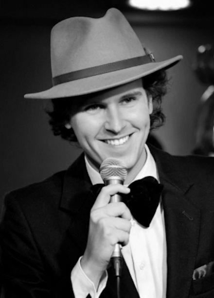 Alex Abra - Strangers in the night : Sinatra show