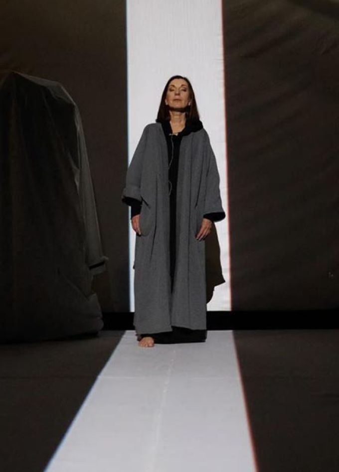 Здесь был человек