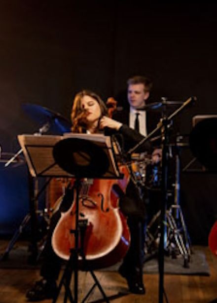 Magic Cellos band. Шедевры Queen на виолончелях