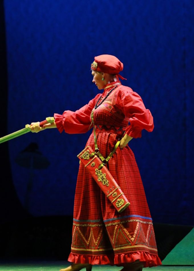 Сказка о Бабе-яге и Василисе-работнице