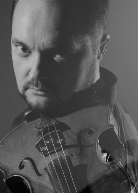 Максим Новиков