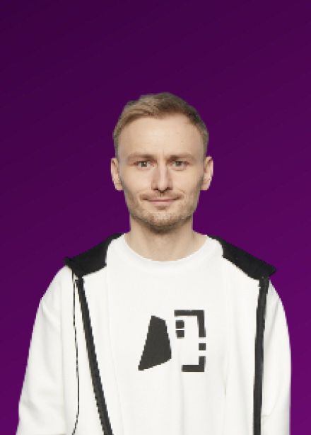 Женя Синяков