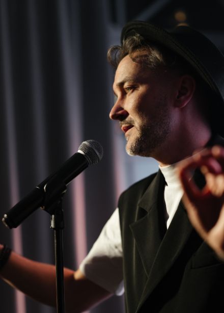 Николай Громов